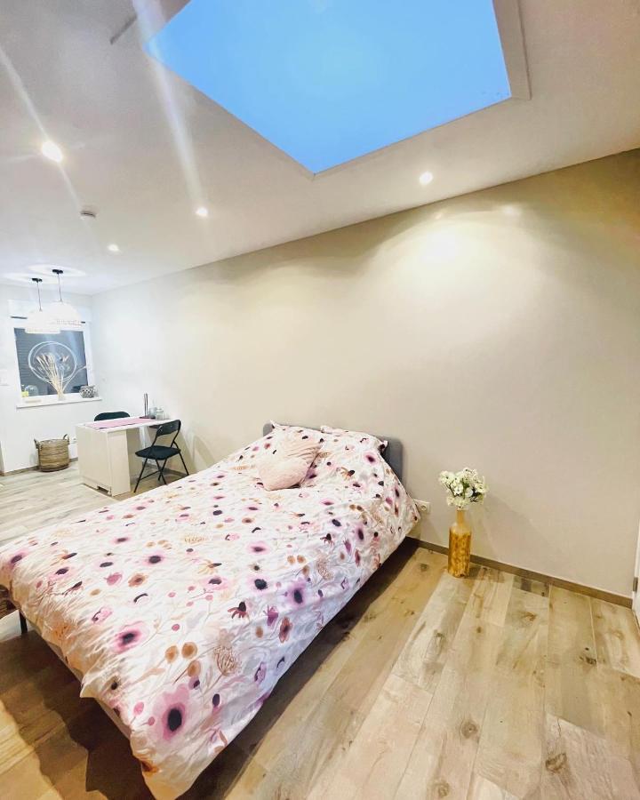 La Petite Halte Bed and Breakfast Comines-Warneton Buitenkant foto